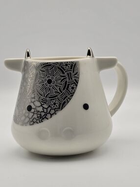 Starbucks NWT Korea 2021 New Year White Cow Mug 8oz Limited Edition